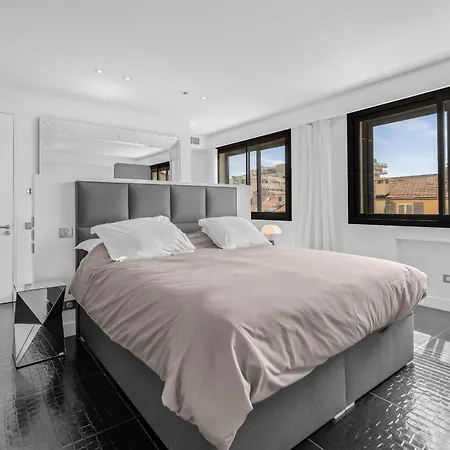 Appartamento Ref 905 - Center - Penthouse For Rent